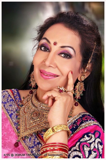 Alka Bhatnagar A Multifaceted Vocalist From USA Was Honored With Indian Star’s Award 2021 To Promote Indian Music Globally