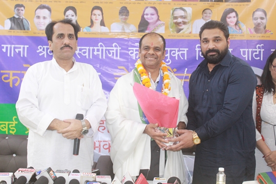 देश के विख्यात एस्ट्रोलॉजर, बिज़नसमैन व सोशल वर्कर गाना श्रवण स्वामी  हुए संयुक्त विकास पार्टी में शामिल।