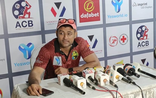 ACB एक्टर्स क्रिकेट बैश 3 का दूसरा दिन अहमदाबाद लायंस और भोजपुरी स्टार के नाम रहा