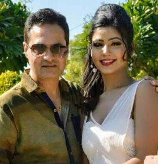 Meet Enterprising High Voltage Bollywood Actor  Rajkumar Khurana