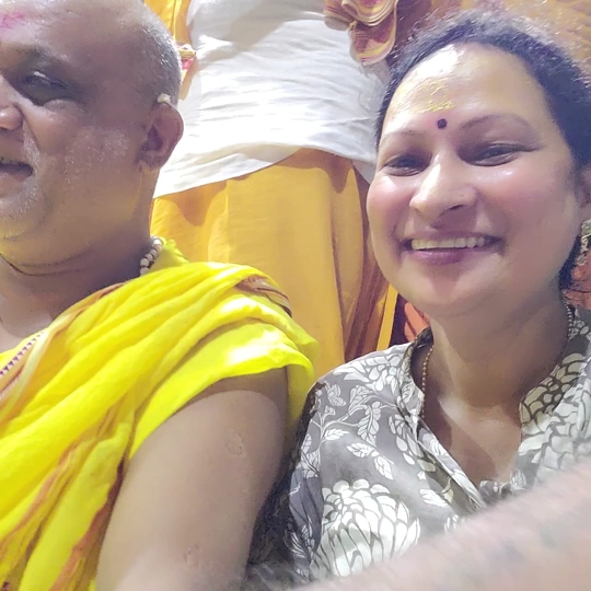 Meerashree alias Meera Srivastava worshiped Baba Baidhanath by chanting mantras on the day of Nagpanchami