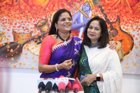 Artist Rakhii S Baid Paints Her Moods In Shades Of Blue