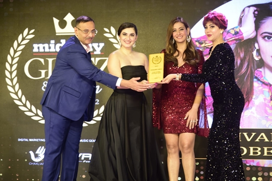 Sonakshi Sinha – Huma  Qureshi – Wardha Nadiadwala – Ranvir Shorey Rock Mid-Day Glitz And Glam Awards