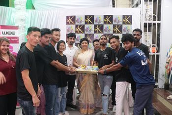 MLA Dr  Bharati Tai Lavekar Inaugurated KAK’S SALON