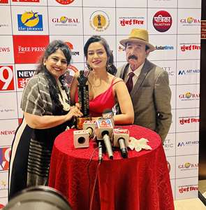 फ़िल्म अभिनेत्री रविरा भारद्वाज को मिला दादा साहेब फाल्के  अवार्ड